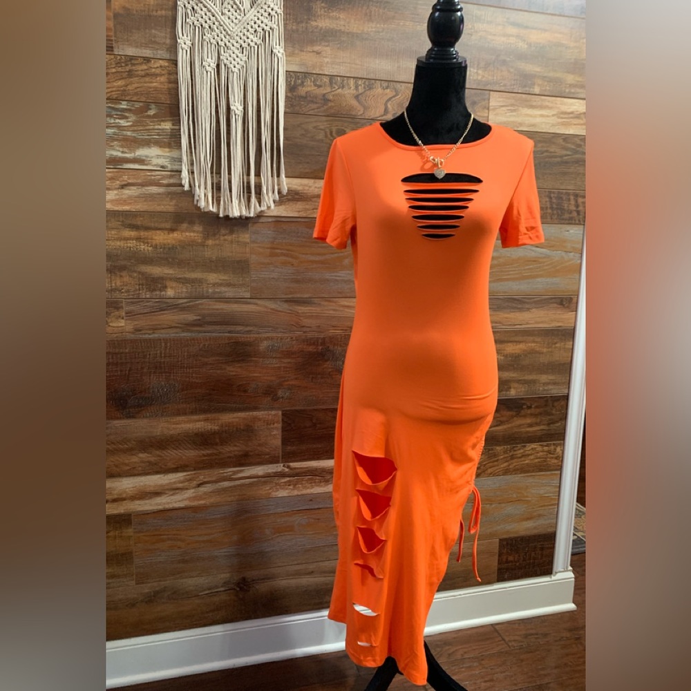 Cut out dress with drawstring split